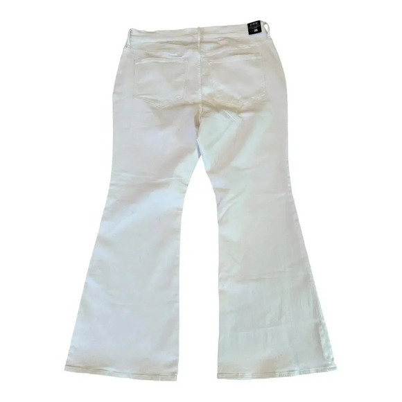 J Crew Full-length flare jean in signature stretch - Picture 6 of 9